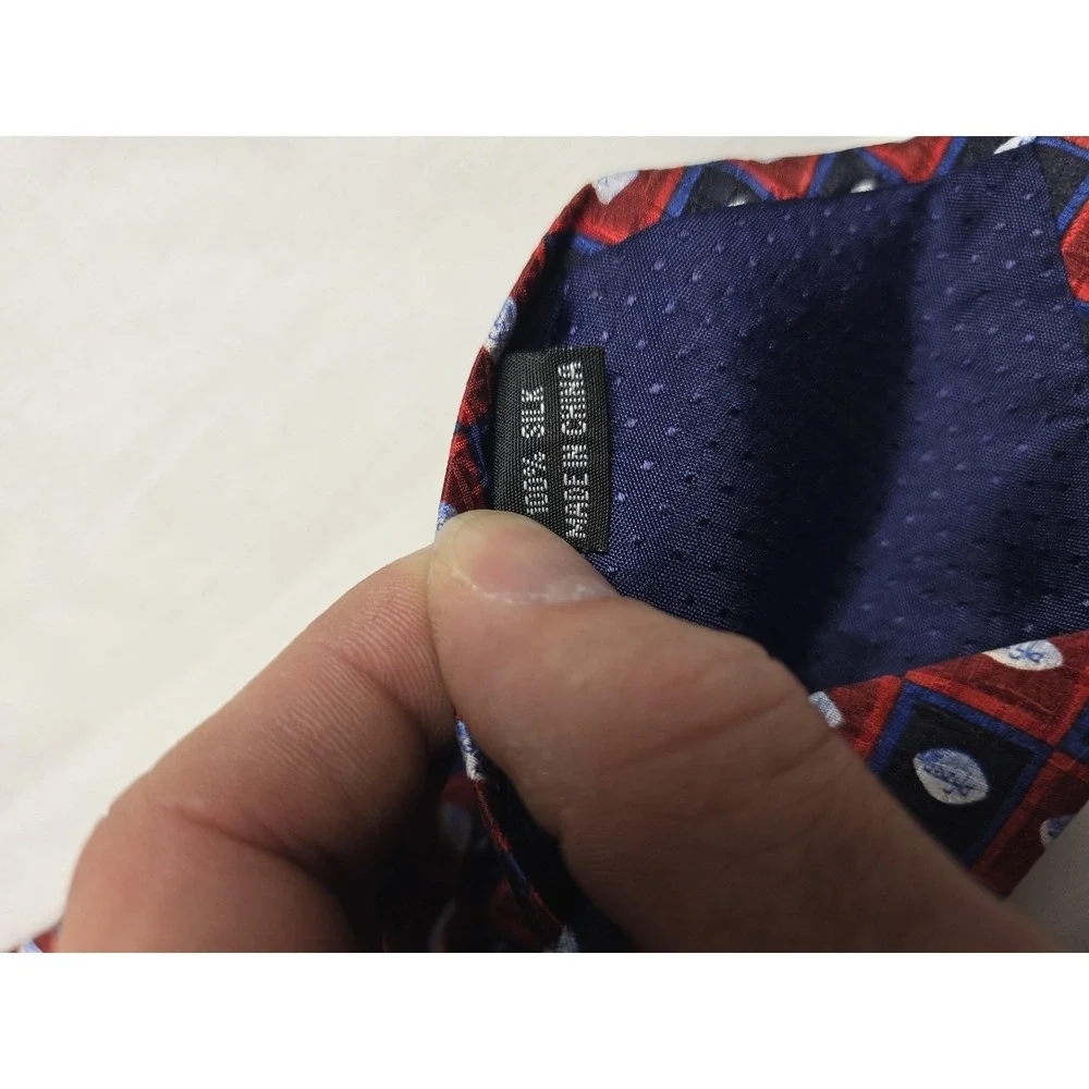 Pfizer‎ Tie Mens Red Blue 100% Silk Geometric Grid Logo Novelty Allover Necktie